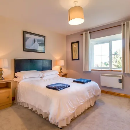 No 21 Killarney's Holiday Village Feriehus *